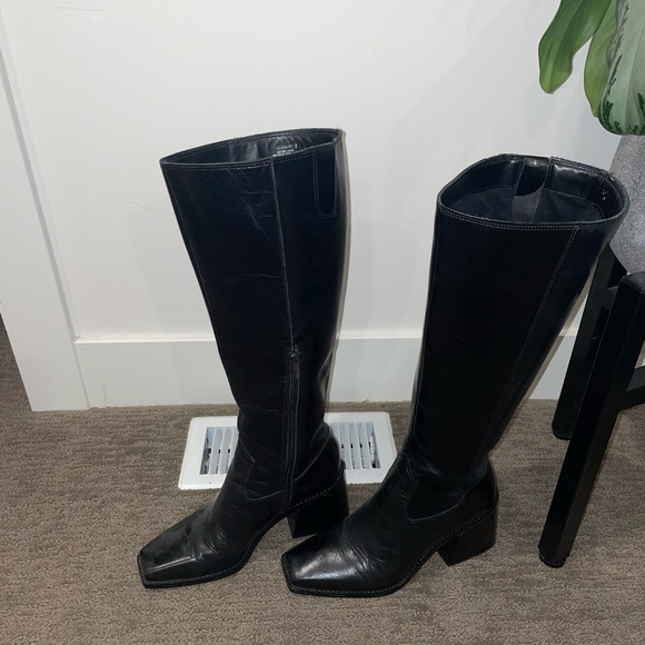 Square toe knee high block heel boots - Picture 2 of 7